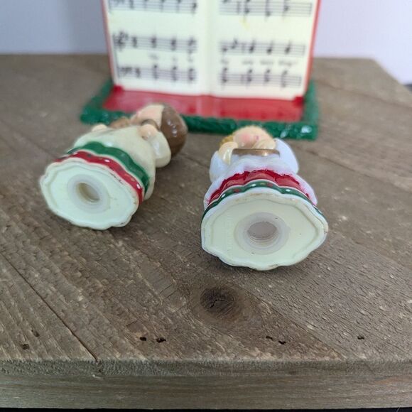 Vintage Salt and pepper shakers Christmas napkin holder plastic 80s set holiday - Picture 5 of 7